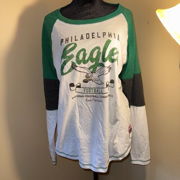 Mitchell & Ness Philadelphia Eagles Long Sleeve Shirt Women’s Size Large | Retro - Picture 2 of 3
